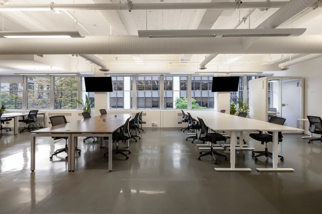 -NjdslIXxS2X1FSneGR6-meeting-room-04.jpg