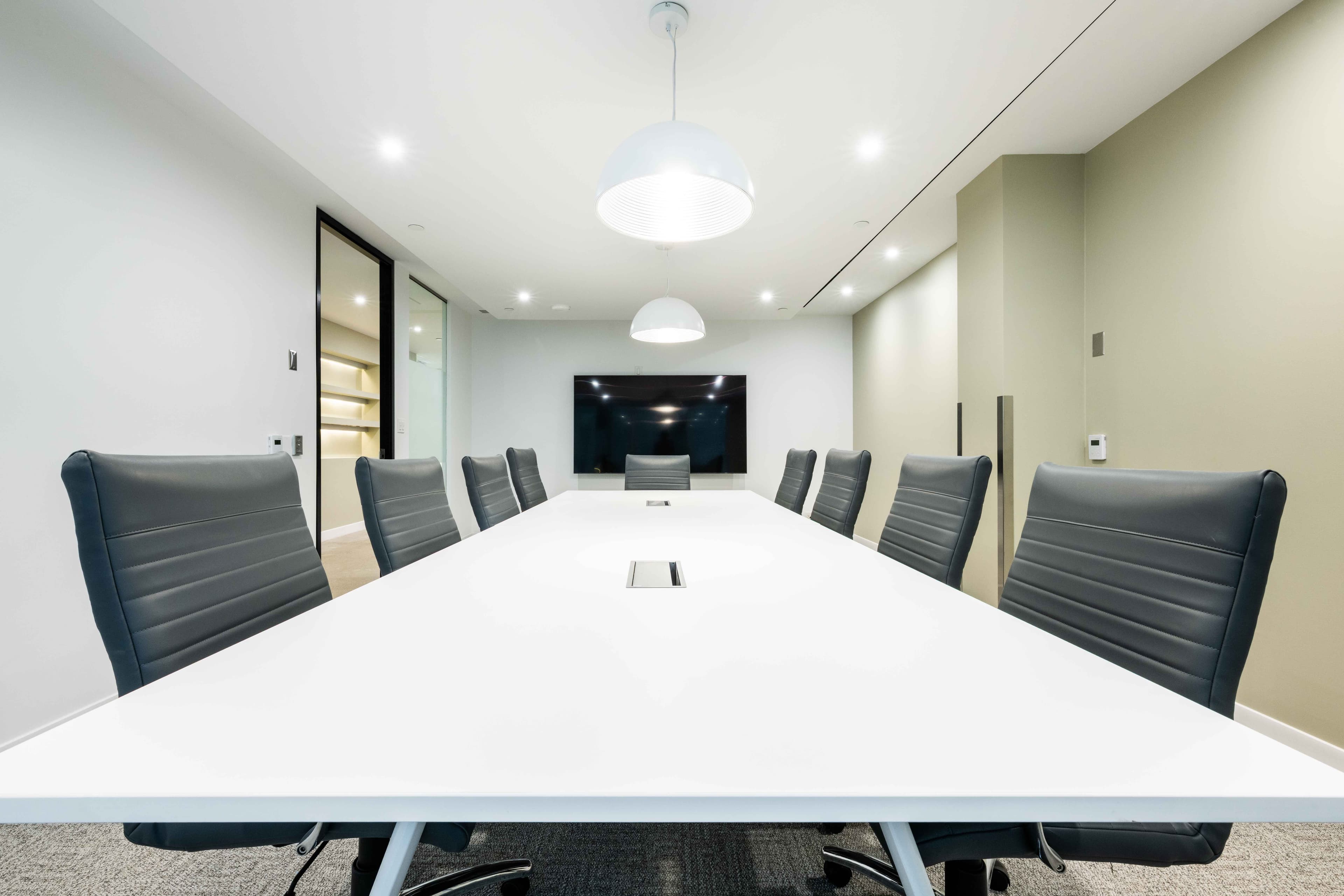 Flexday Suites - 11 King St. West, 1900 - Image 2