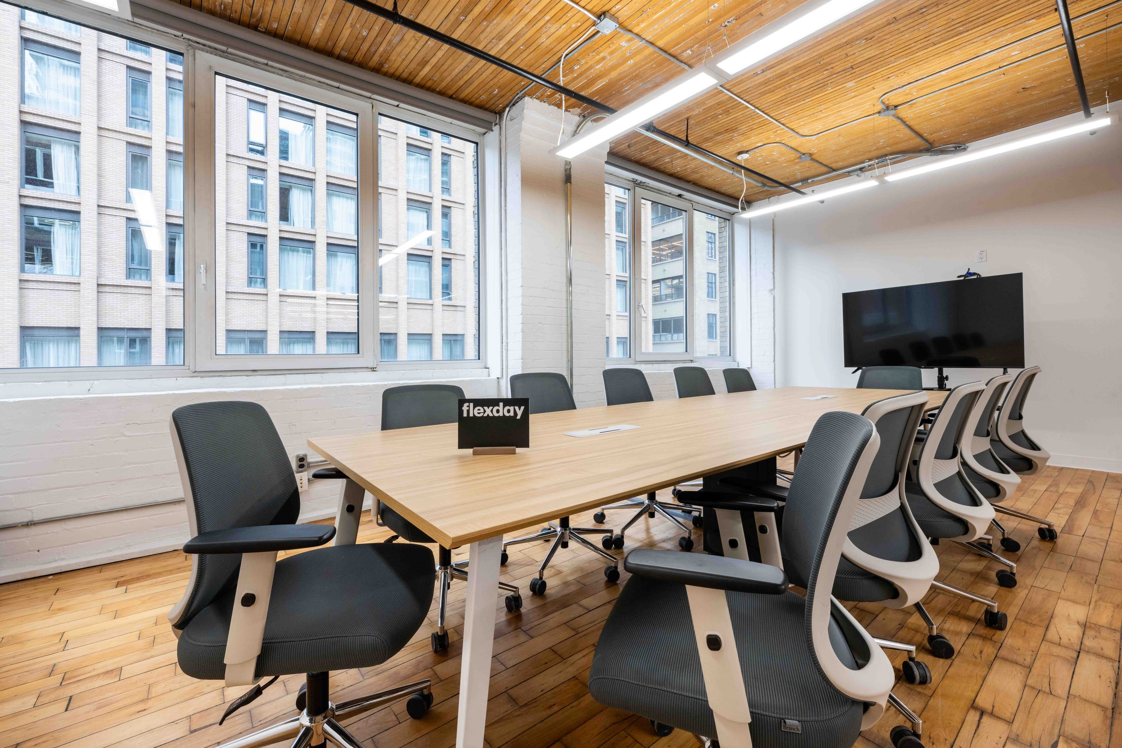 Flexday Suites - 312 Adelaide St. West - Image 2
