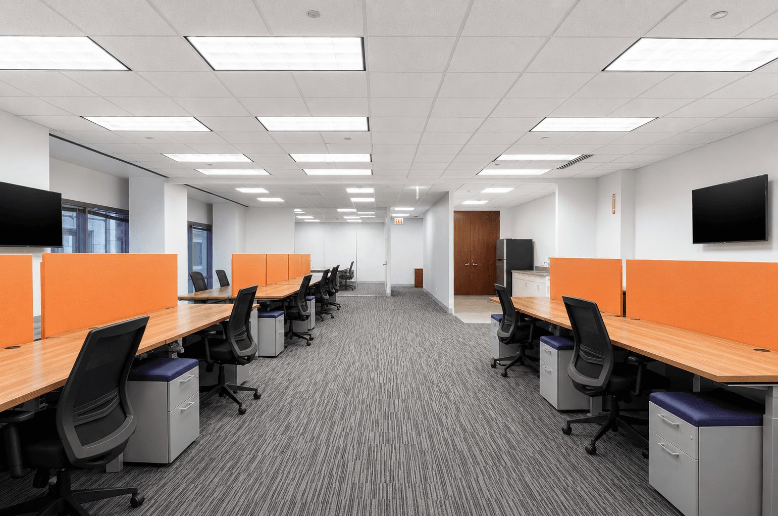 Flexday Suites - 200 W Madison, Suite 1075 - Image 2