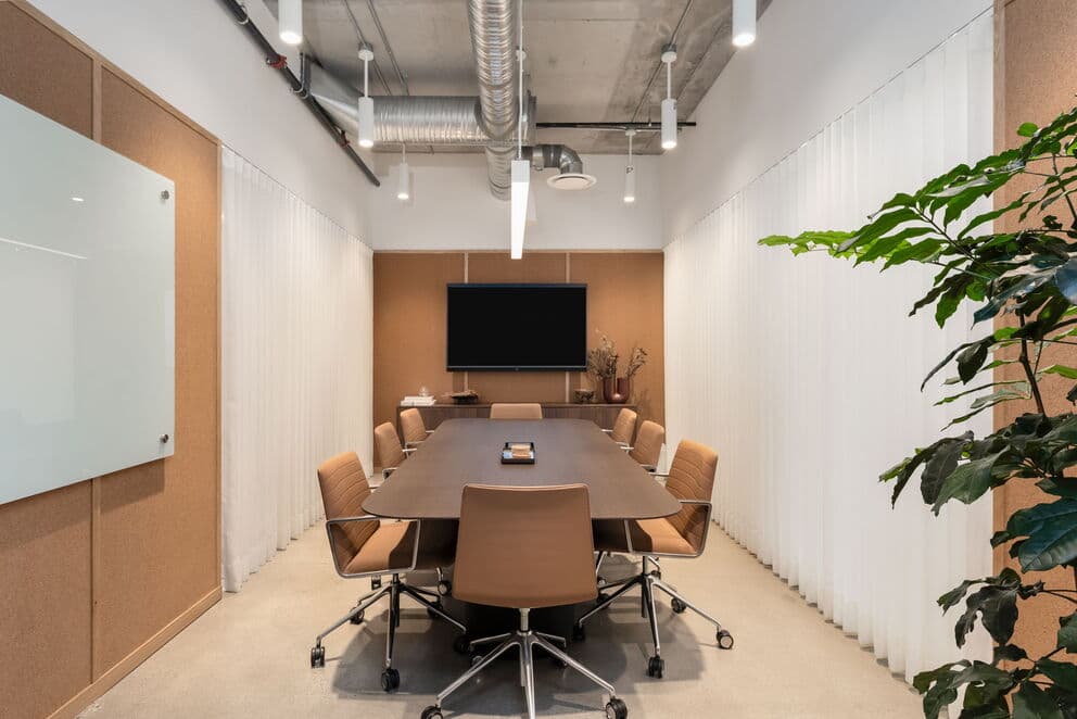 Meeting Room - Pavilion Cowork Stadium Beatty - Image 1