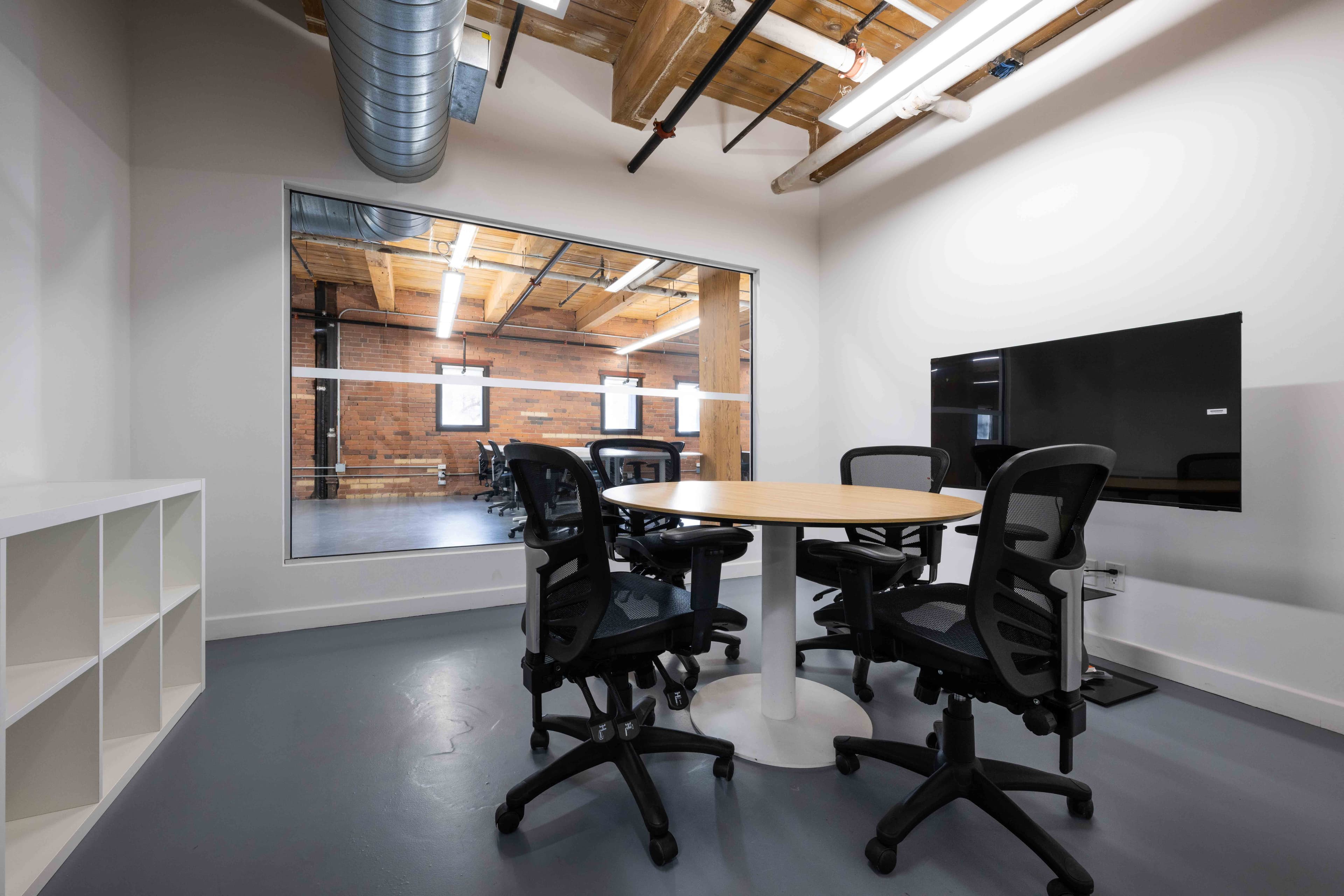 Flexday Suites - 241 Spadina Avenue - Image 3