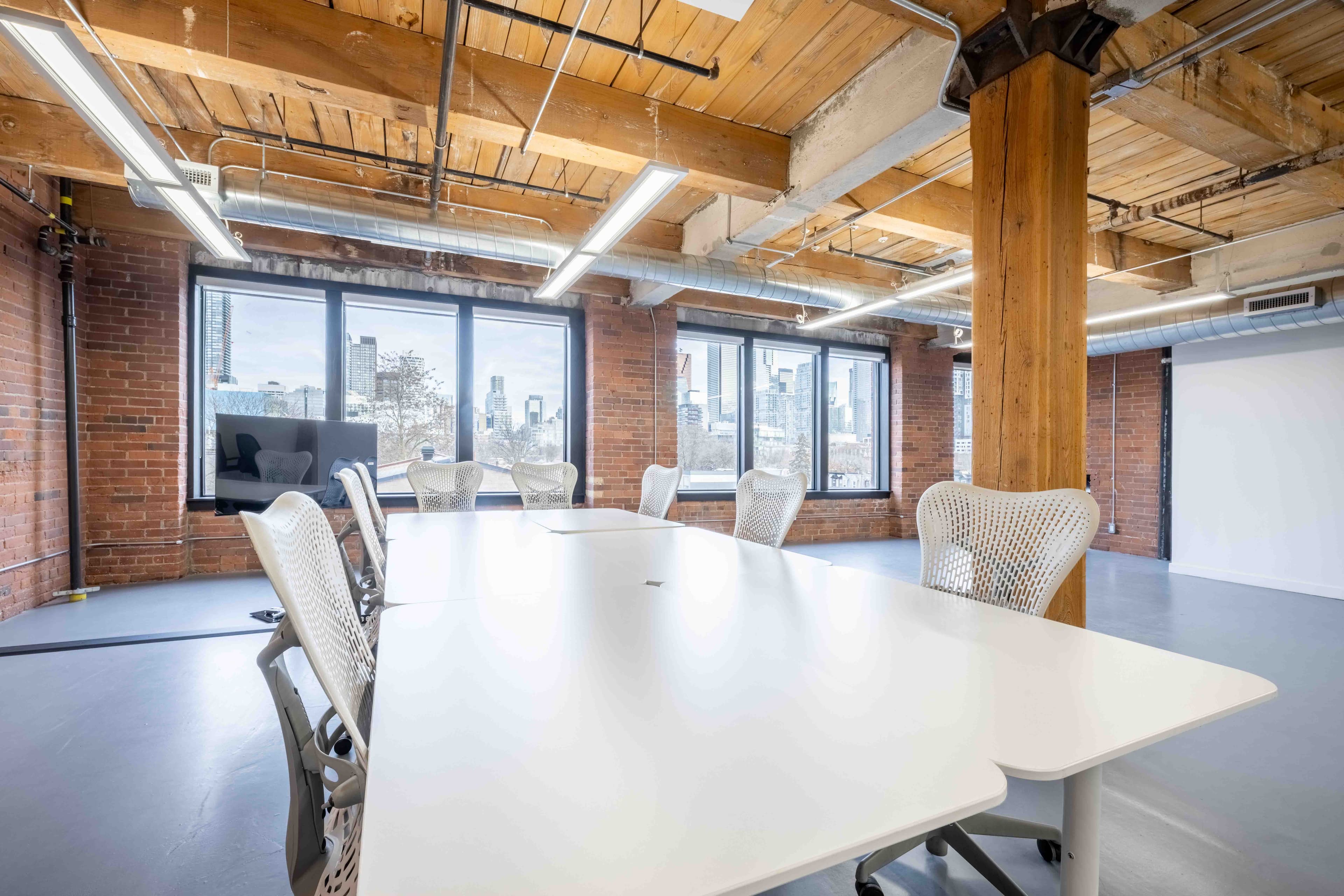 Flexday Suites - 241 Spadina Avenue - Image 5