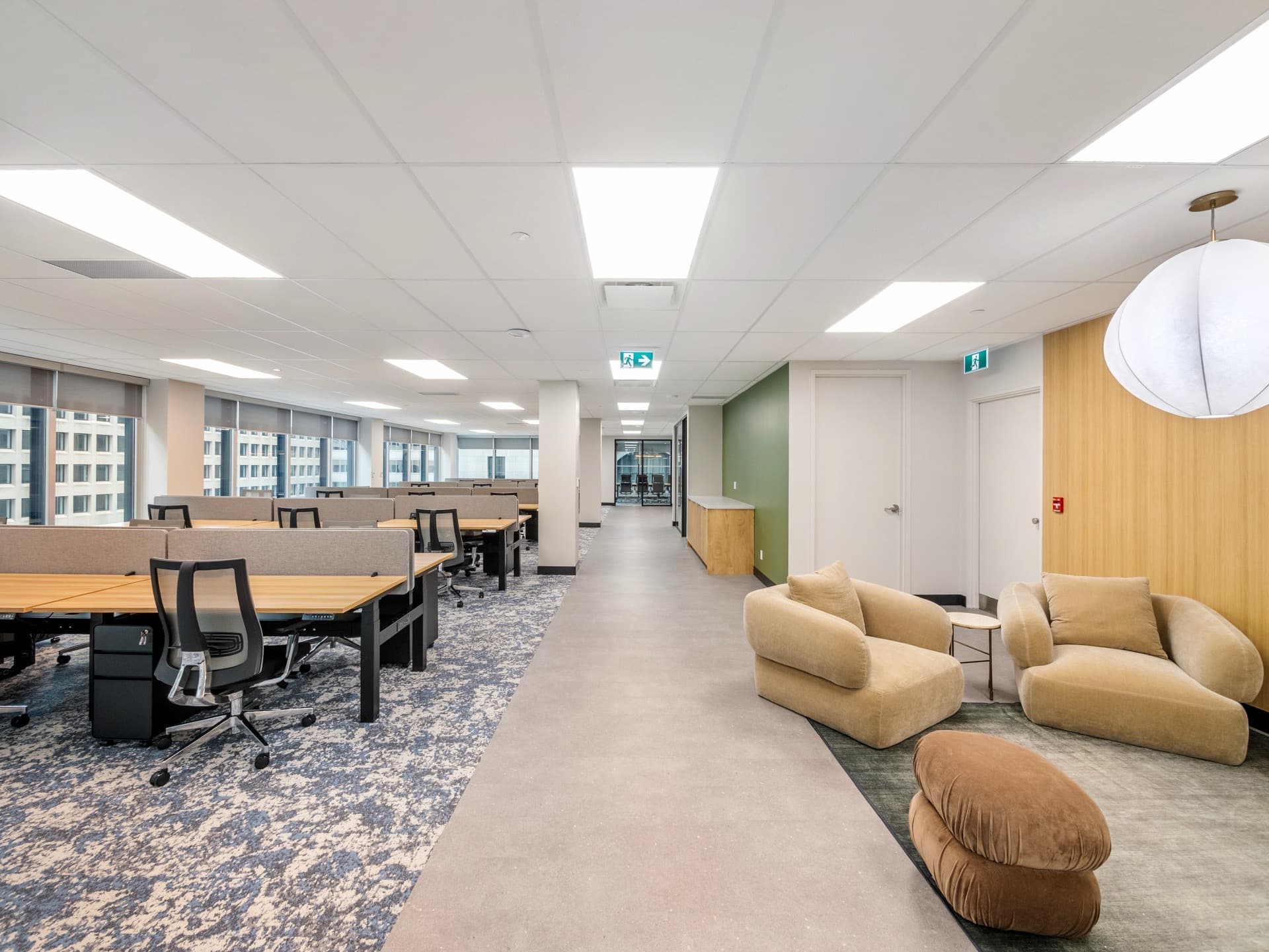 Flexday Suites - 11 King St. West Suite 401