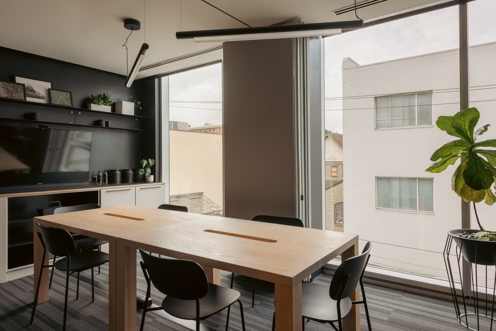 Meeting Room - Pavilion Cowork Mount Pleasant E5