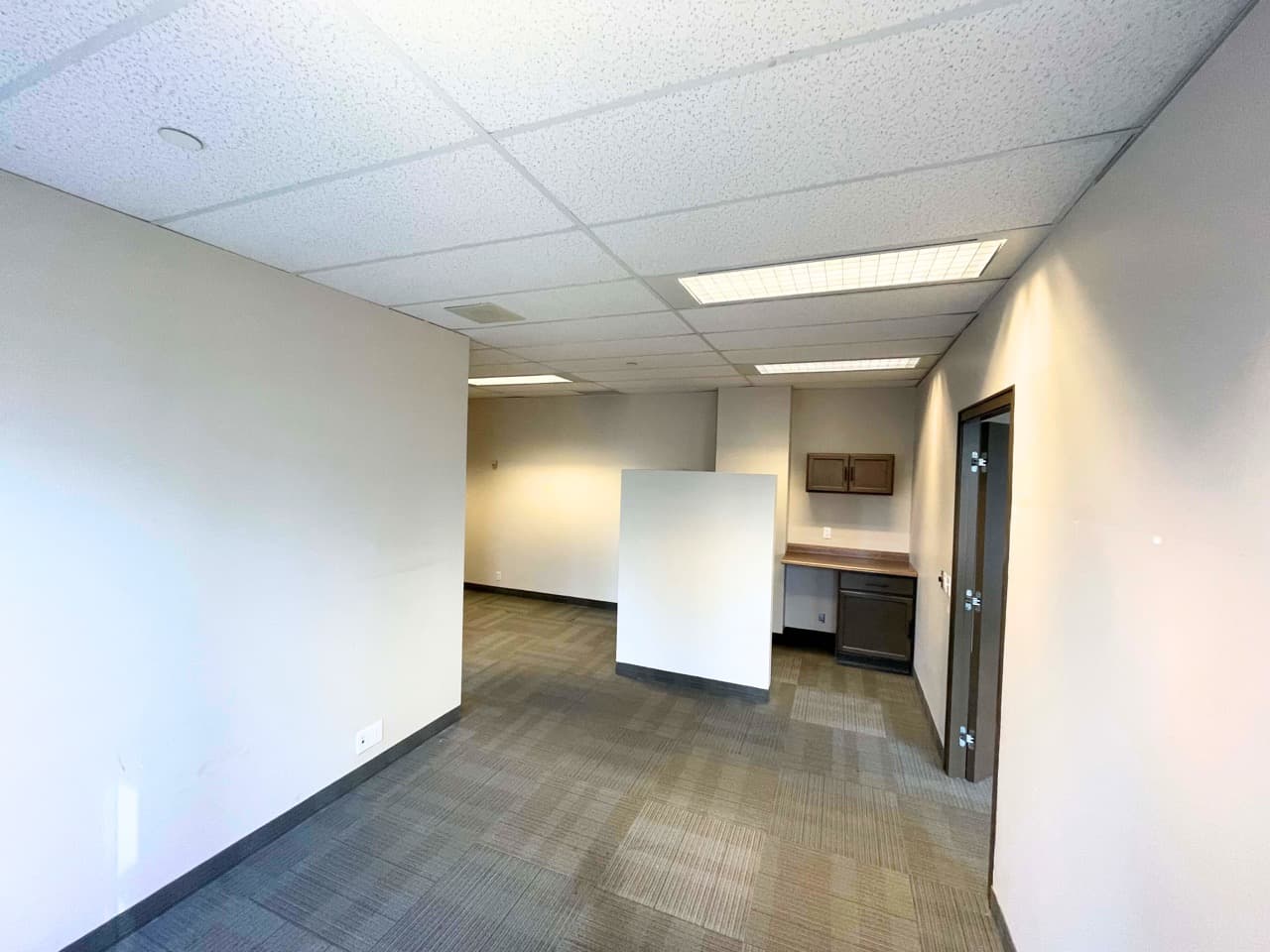 610-154 university4.jpeg