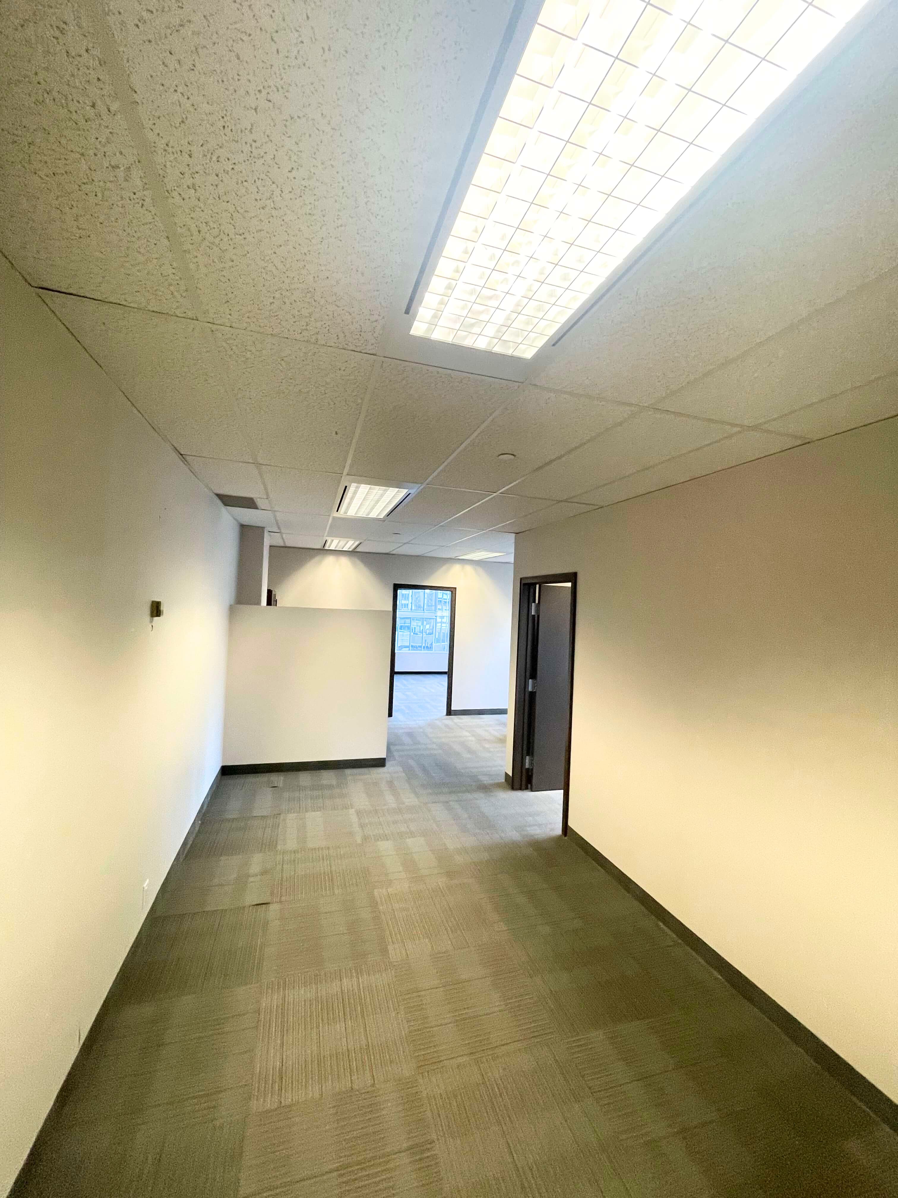 610-154 university5.jpg